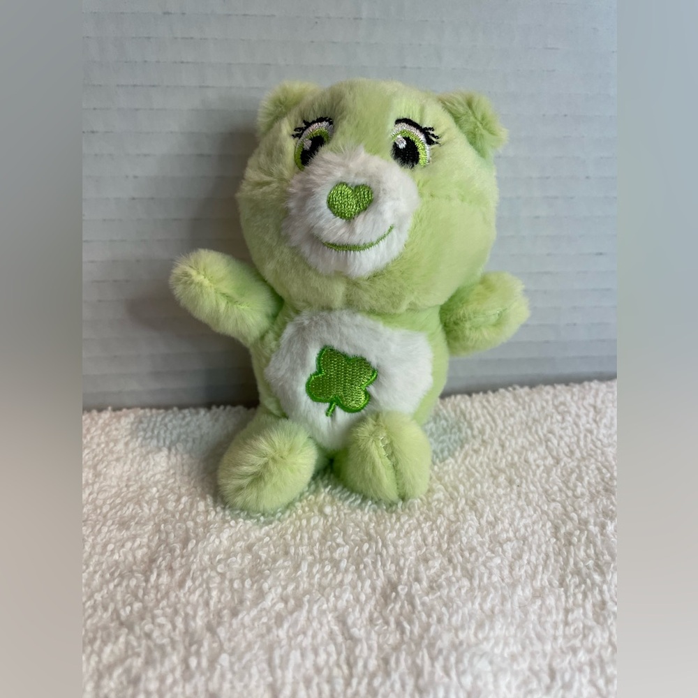 Care Bear Pocketbook Charm/Keychain. Good Luck Bear. NWOT